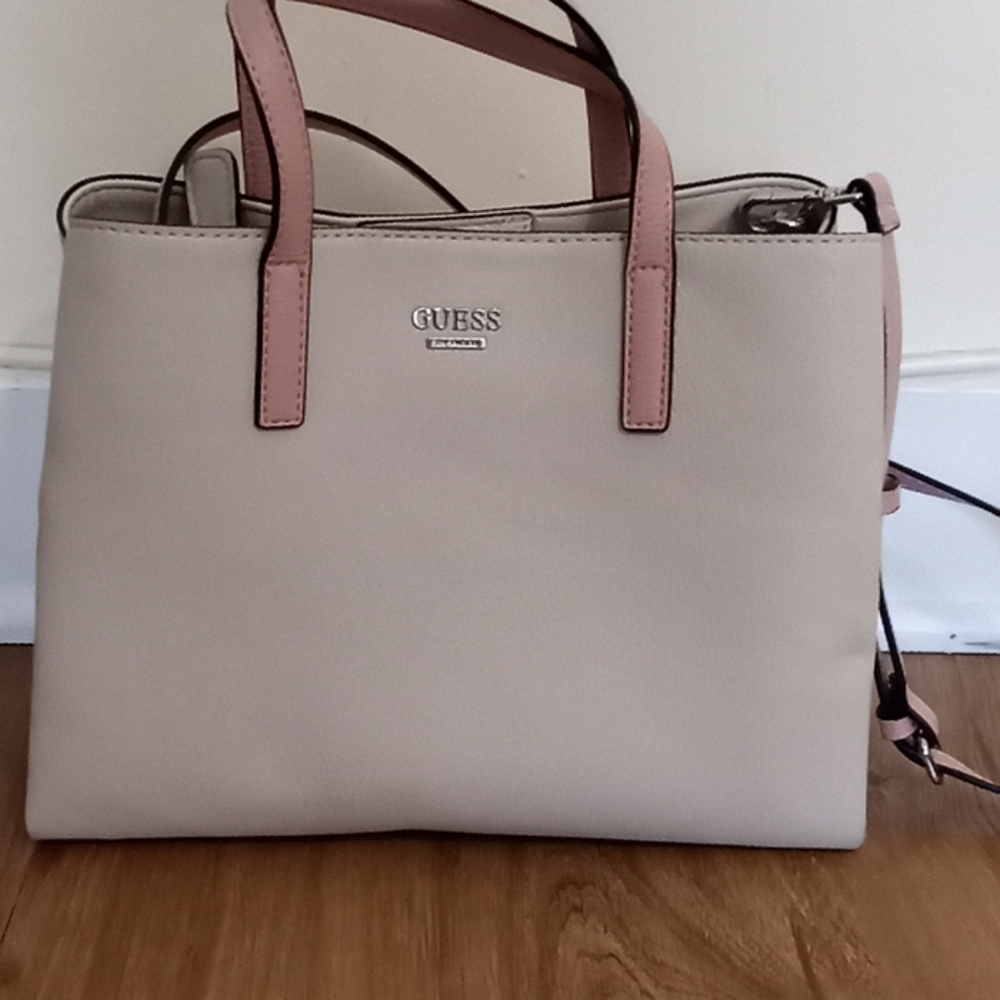 Guess bag